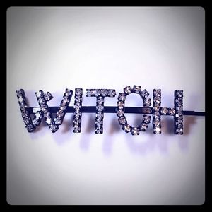 Ashley Williams "Witch" hair pin